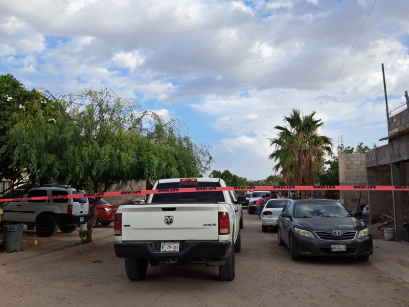 Ejecutan a mujer embarazada en Los Pinos