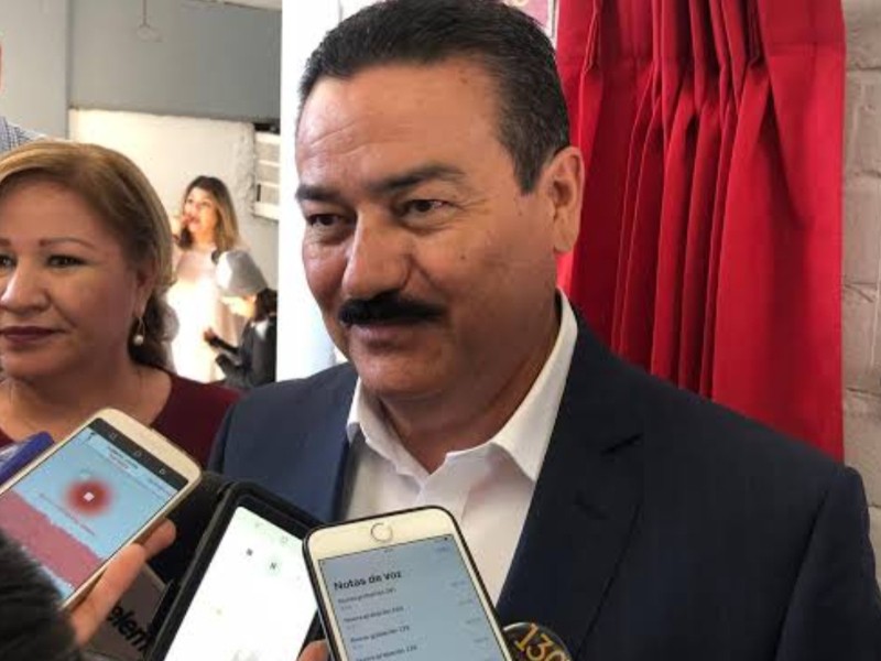 Ejecutan orden de aprehensión a ex secretario de la SEP en Sonora