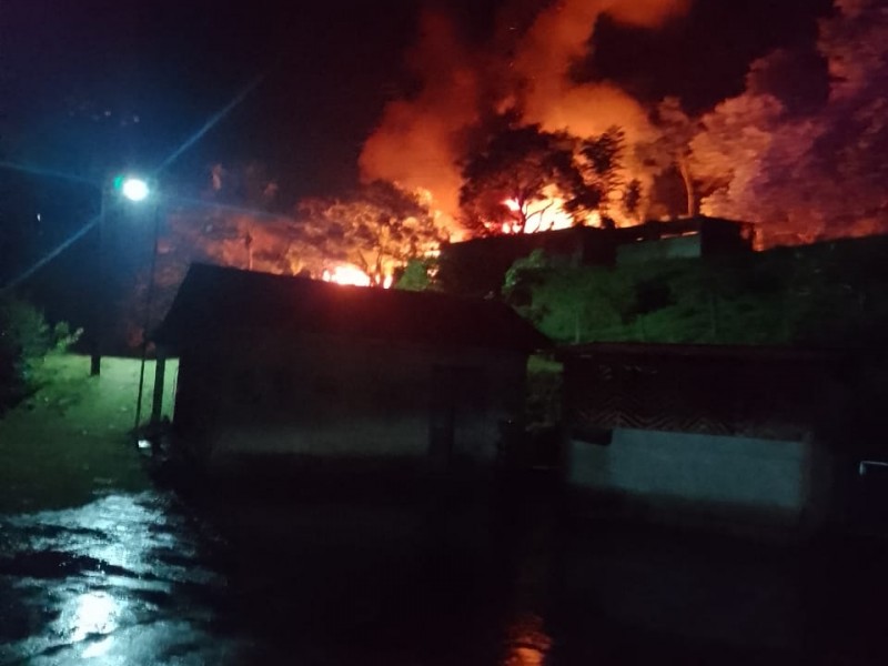 Ejecutan y calcinan a una familia en Tepexilotla Zoquitlán