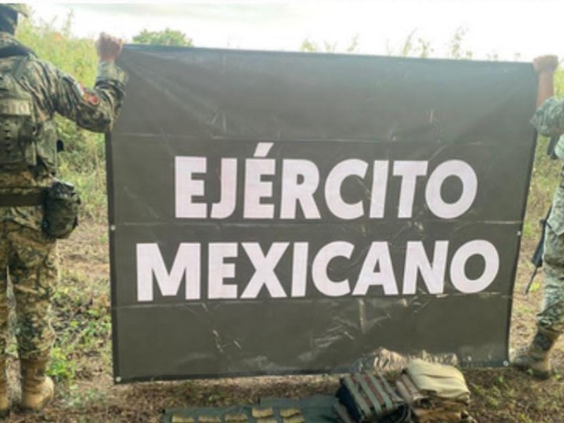 Ejército asegura en Badiraguato armas, cargadores y cartuchos