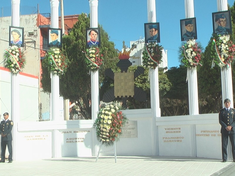 Ejercito Celebra la Gesta Heroica de Niños Héroes...