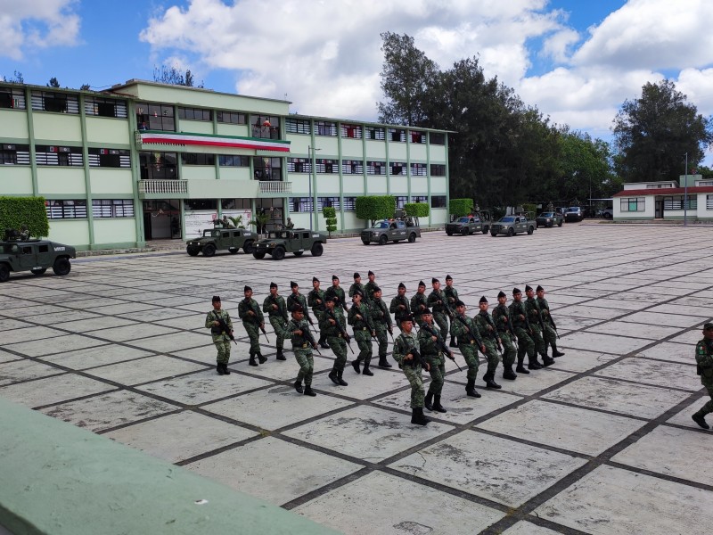 Ejército ensaya para el desfile cívico-militar de Xalapa
