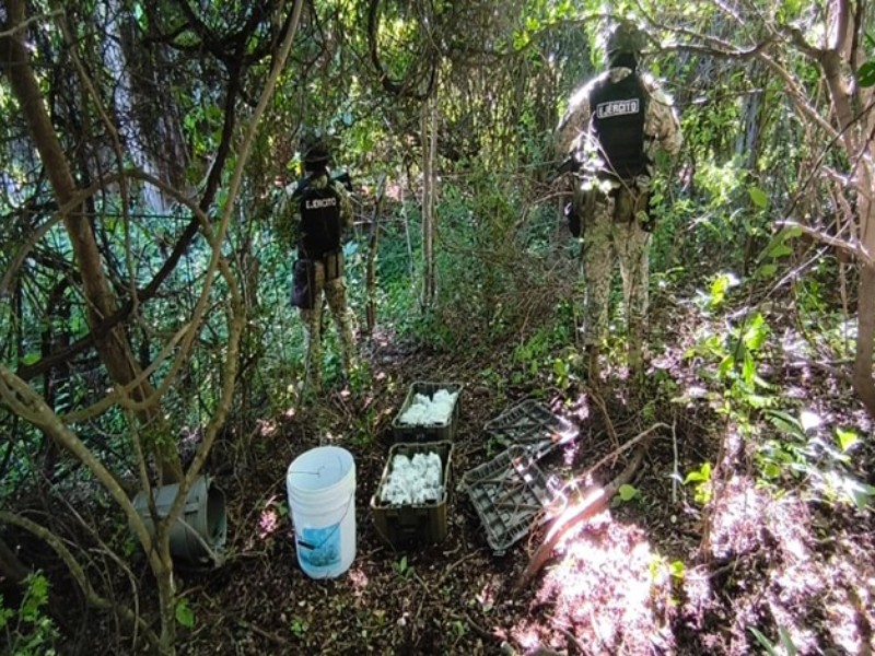 Ejército Mexicano decomisa 100 artefactos explosivos en Sinaloa