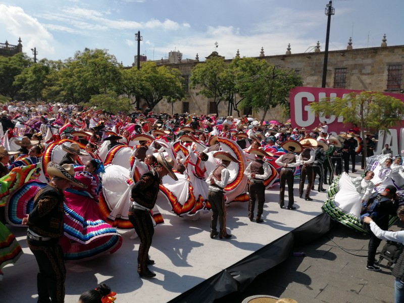 El baile folclórico mexicano más grande del mundo