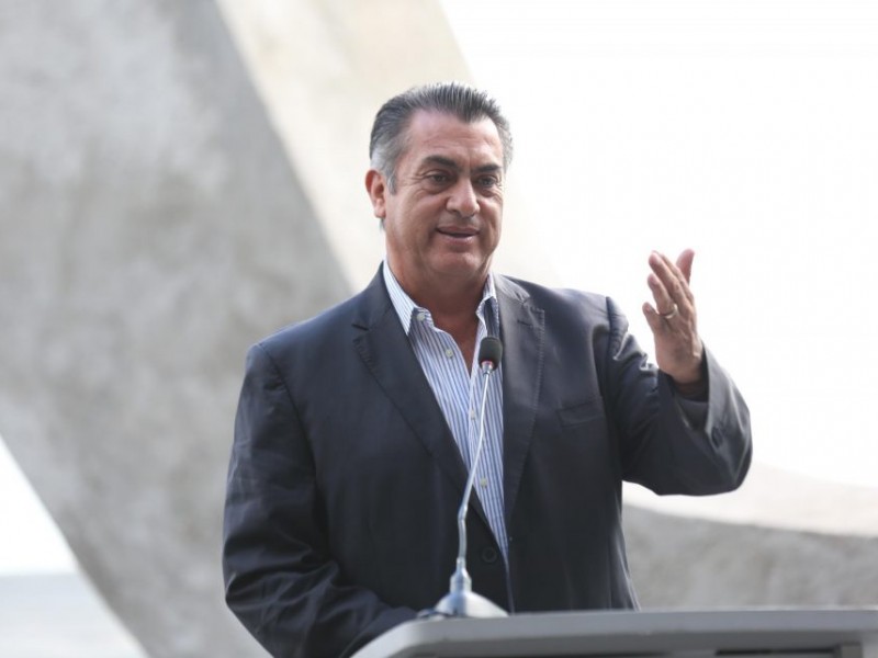 El Bronco no cree en encuestas