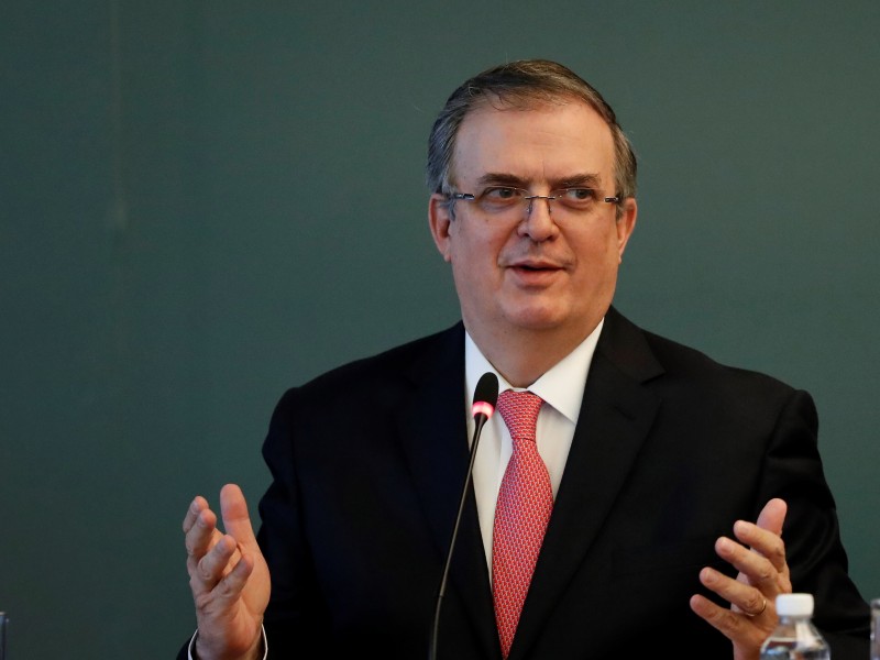 El canciller Ebrard comparte su WhatsApp, 