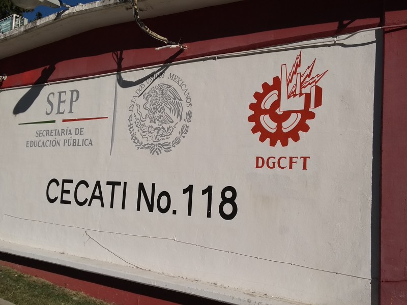 El CECATI 118 oferta 8 plazas educativas.
