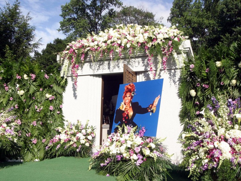 El cementerio del Bronx abrirá el mausoleo de Celia Cruz
