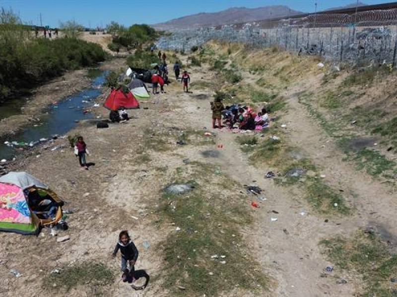 El clima extremo enferma a niños migrantes en Ciudad Juárez