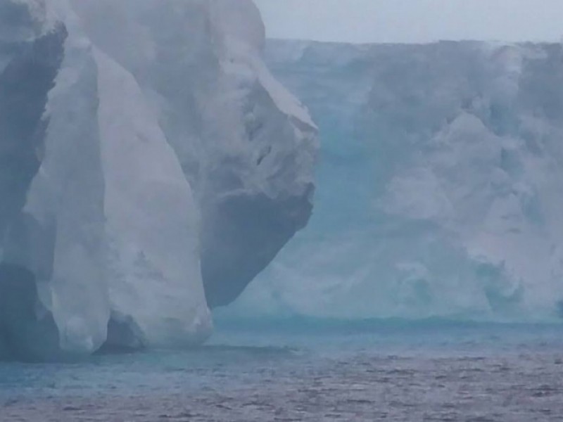 El colosal iceberg A-68A ya está roto en pedazos