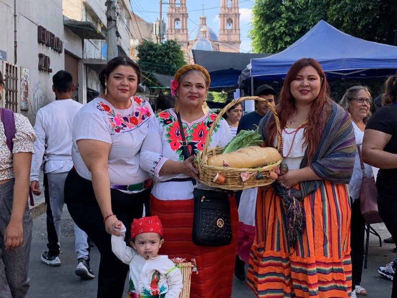 El día de los Inditos se mostró “desangelado”.