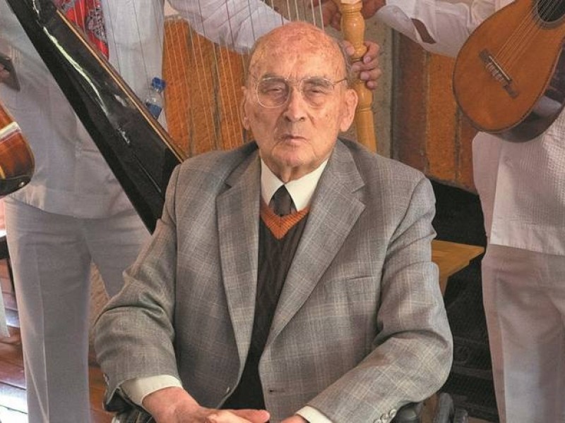 El expresidente Luis Echeverría cumple 100 años