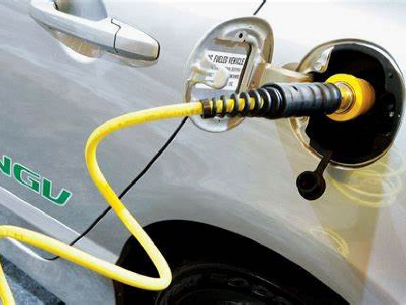 El gas natural vehicular es la alternativa para ahorrar económicamente