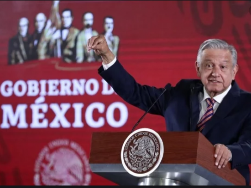 El gobierno estaba secuestrado por rufianes: AMLO