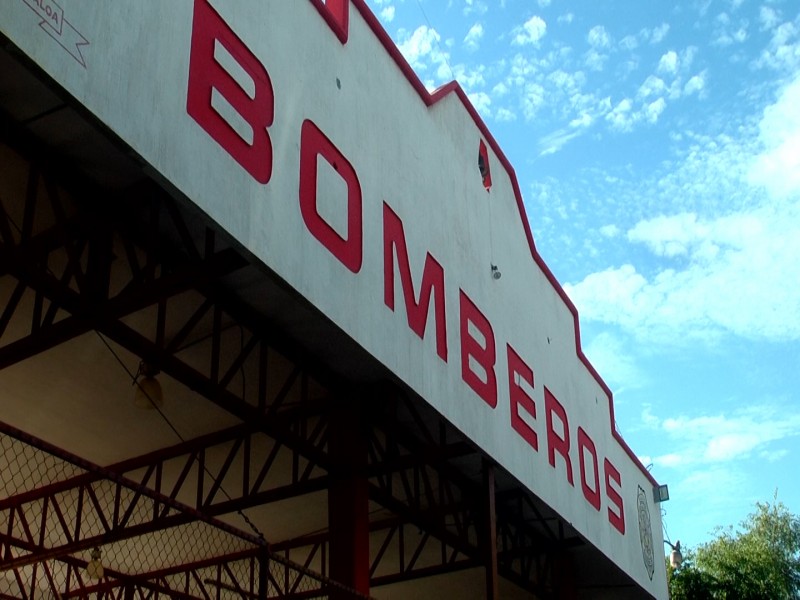 El Honorable Cuerpo de Bomberos recibe aumento salarial del 10%.