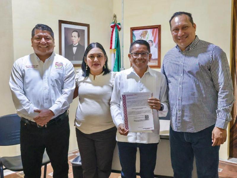 El Instituto Estatal de Educación designa a Delfino Morales como delegado regional