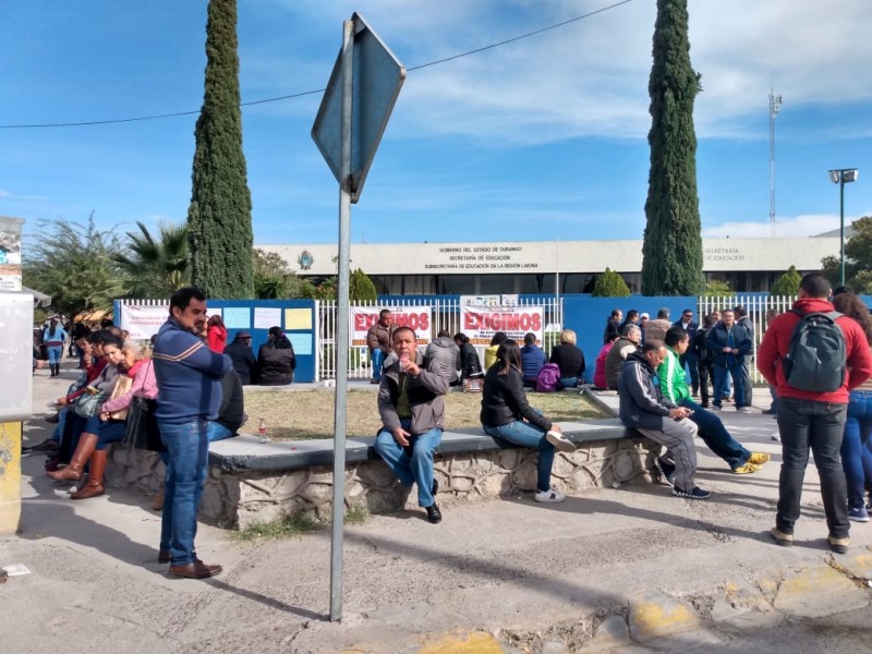 El lunes no habrá clases; maestros de Durango