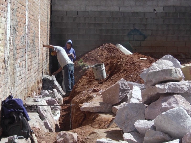 El oficio que contruye un mundo de concreto:Día del albañil