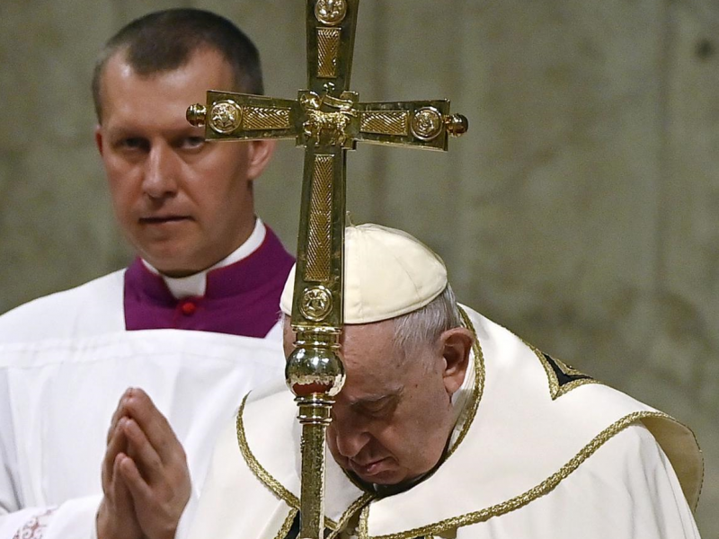 El papa pide que cese la insensata guerra en Ucrania