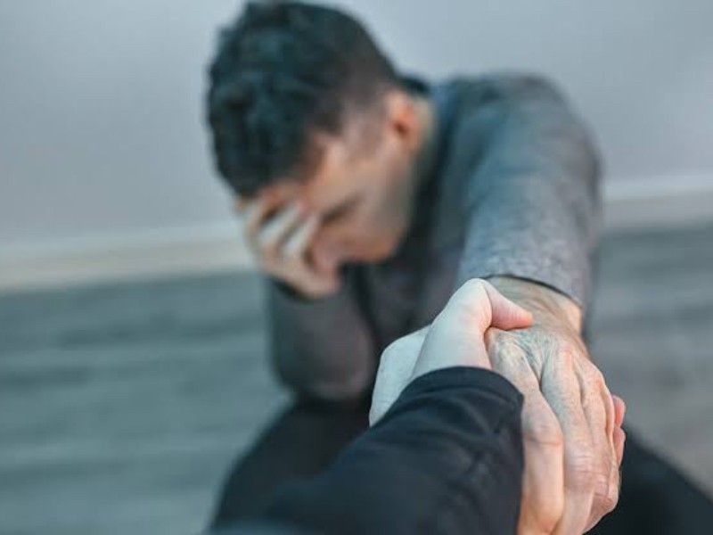 El papel de la familia y amigos en la prevención del suicidio