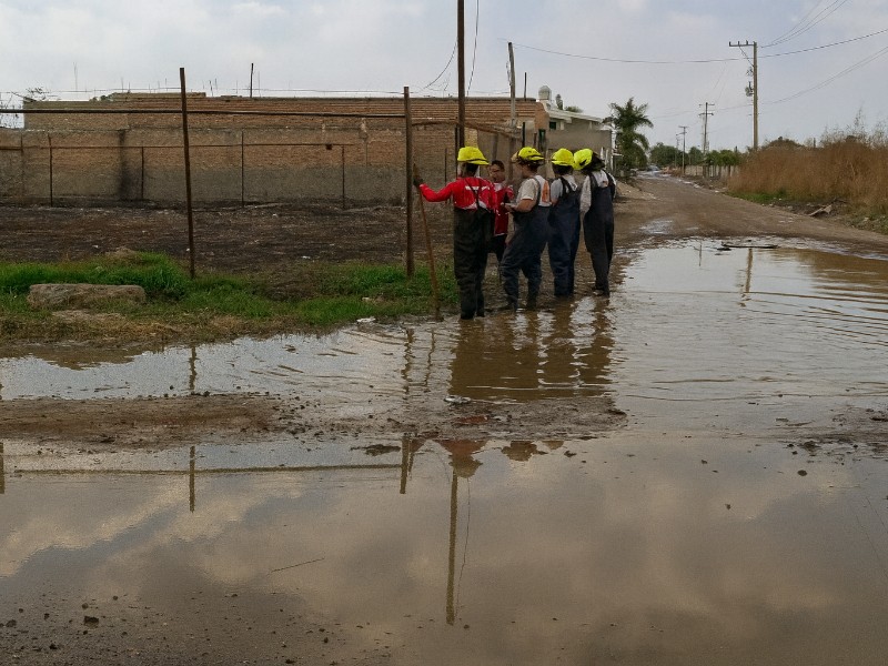 El Salto acusa burocracia estatal para atender inundaciones