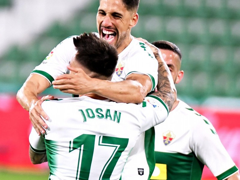 El sorprendente Elche llegó a primeros lugares de La Liga