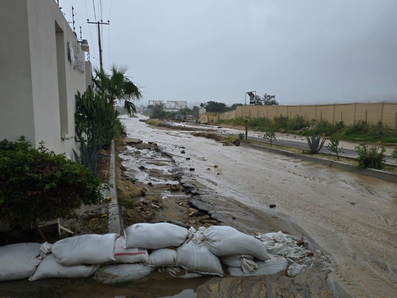 El Tezal nuevamente afectado durante lluvias, por falta de pavimentación
