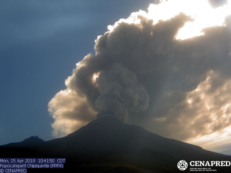 El volcán Popocatépetl se mantiene estable: SGG