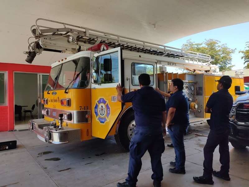 Elementos de bomberos disminuyen y jóvenes se retiran