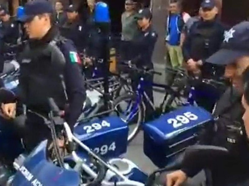 Elementos policiacos reciben unidades y equipo en Zamora