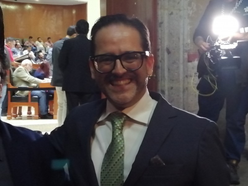 Eligen a Carlos Romero como nuevo Procurador Urbano