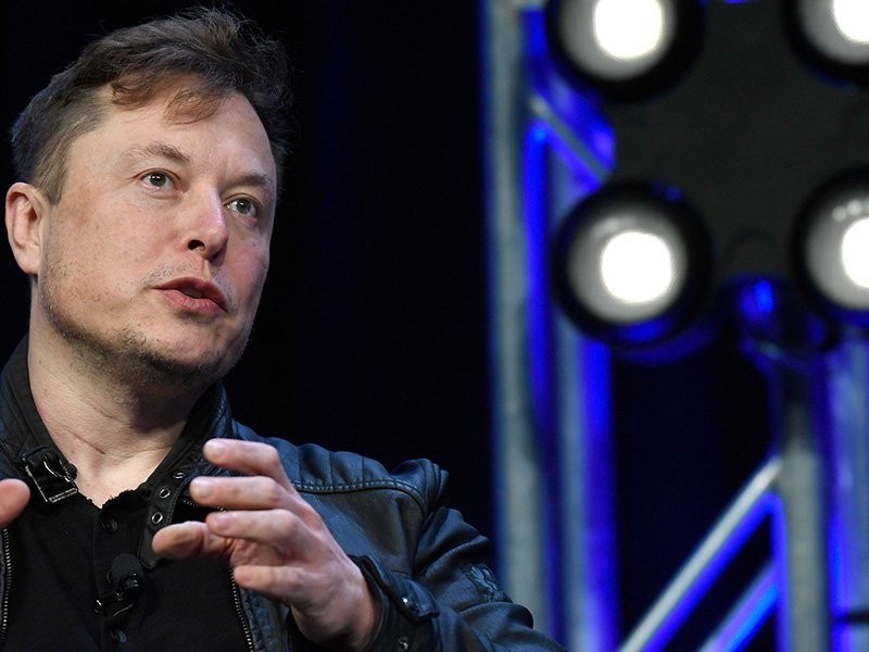 Elon Musk activa internet satelital para Ucrania
