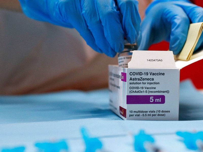 EMA confirma ''posible vínculo'' de coagulación con Vacuna AstraZeneca