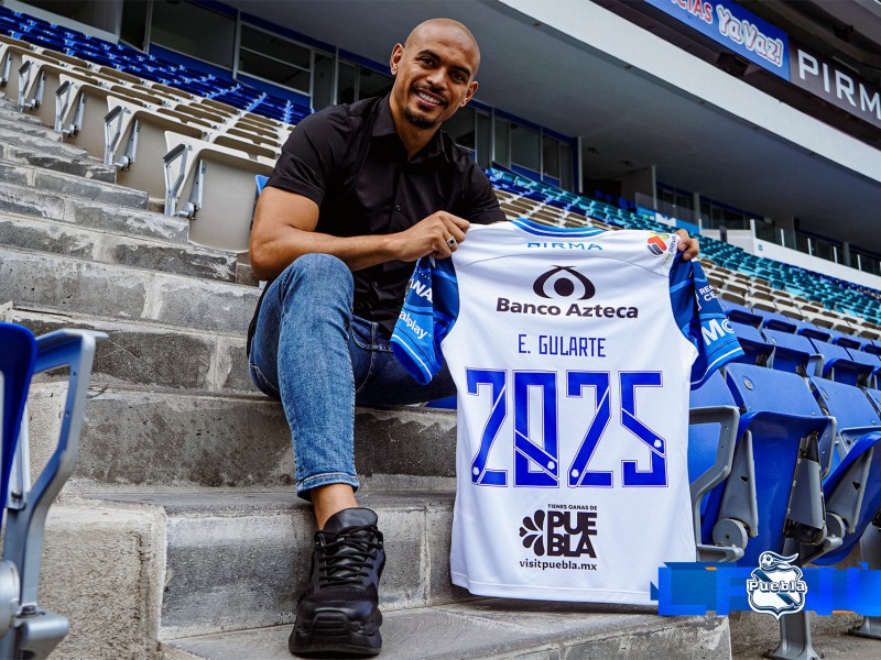 Emanuel Gularte renueva con Club Puebla hasta 2025