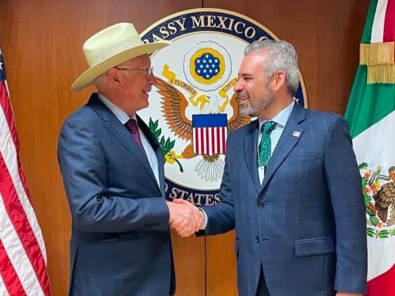 Embajador de EEUU visitará Michoacán para fortalecer agroindustria