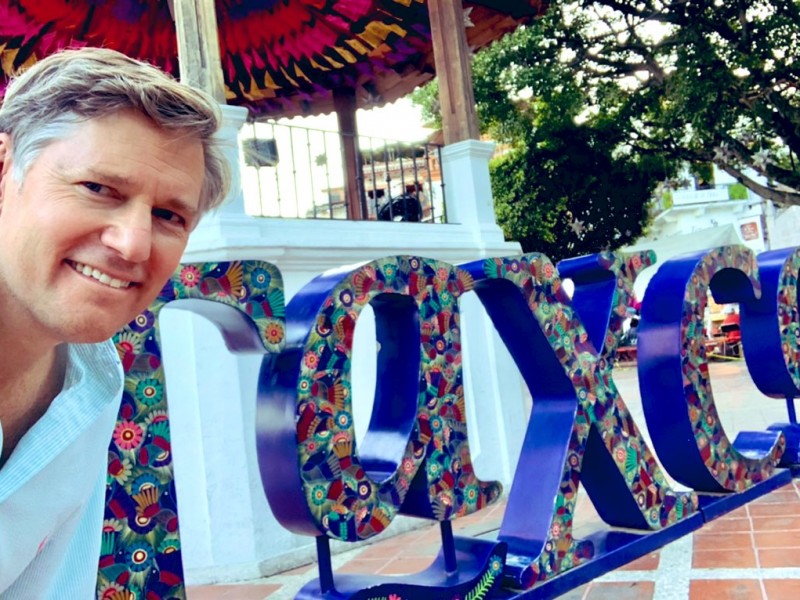 Embajador de EU en México, Christopher Landau visita Taxco