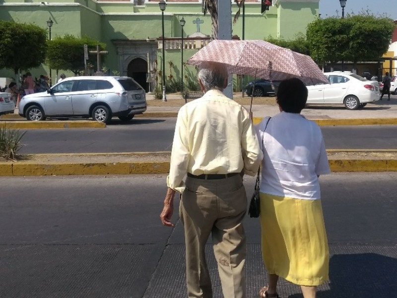 Emite salud recomendaciones ante ola de calor