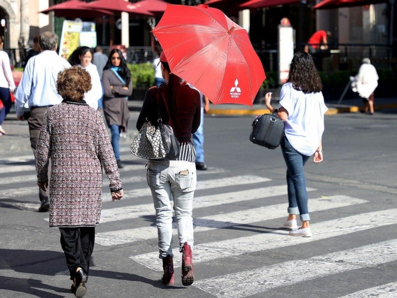 Emiten recomendaciones para evitar un golpe de calor