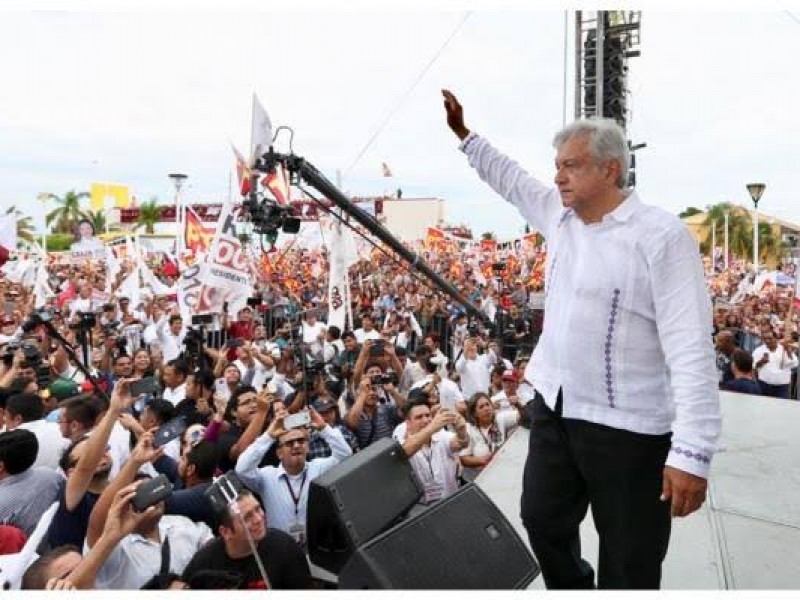 Emitiría AMLO decreto para abrogar actual reforma educativa