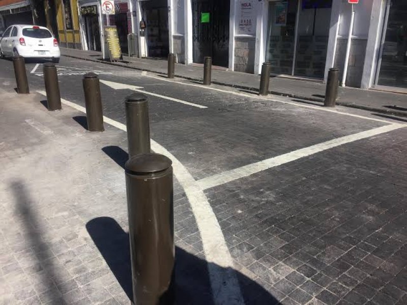 Empezarán con el retiro de bolardos en Puebla Capital