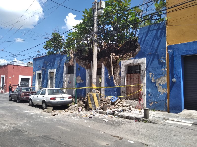 Empieza a caer casona en el Barrio de la Luz