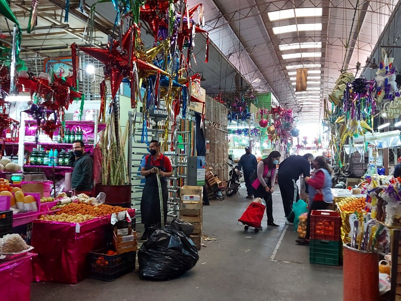 Empiezan compras para cena de fin de año