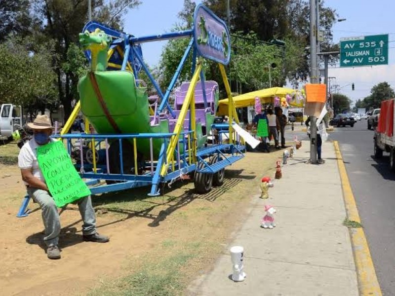 Empleados de ferias desesperados por retomar actividades