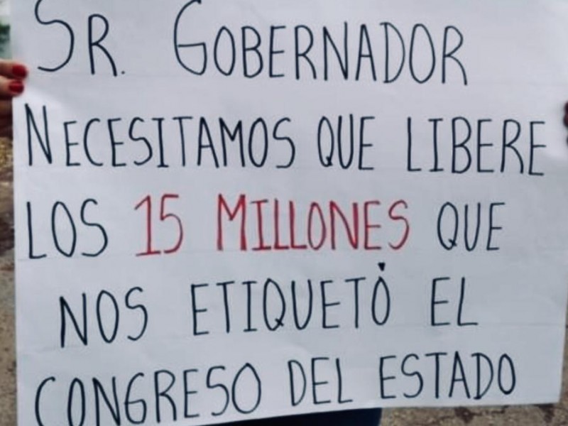 Empleados del penal de Goros exigen mejora salarial