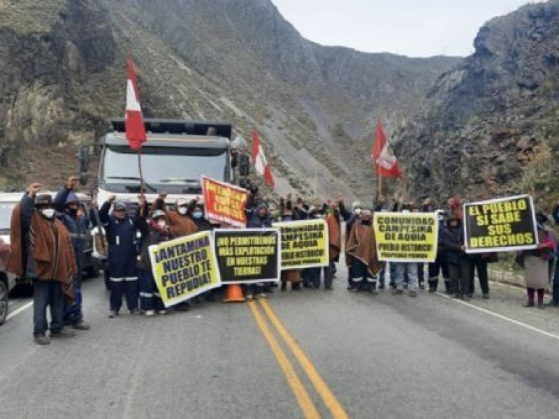 Empresa minera Antamina suspende operaciones por paro