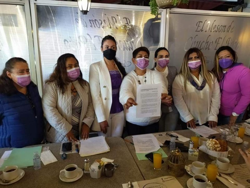 Empresarias se suman en apoyo a colectivos feministas