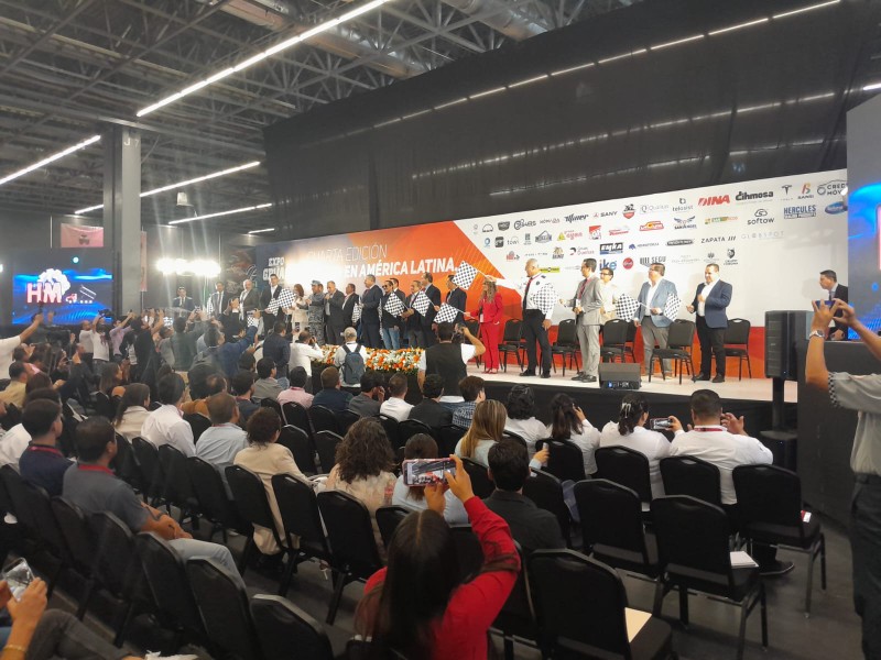 Empresarios de grúas piden modificar tiempo de resguardo para vehículos en corralones