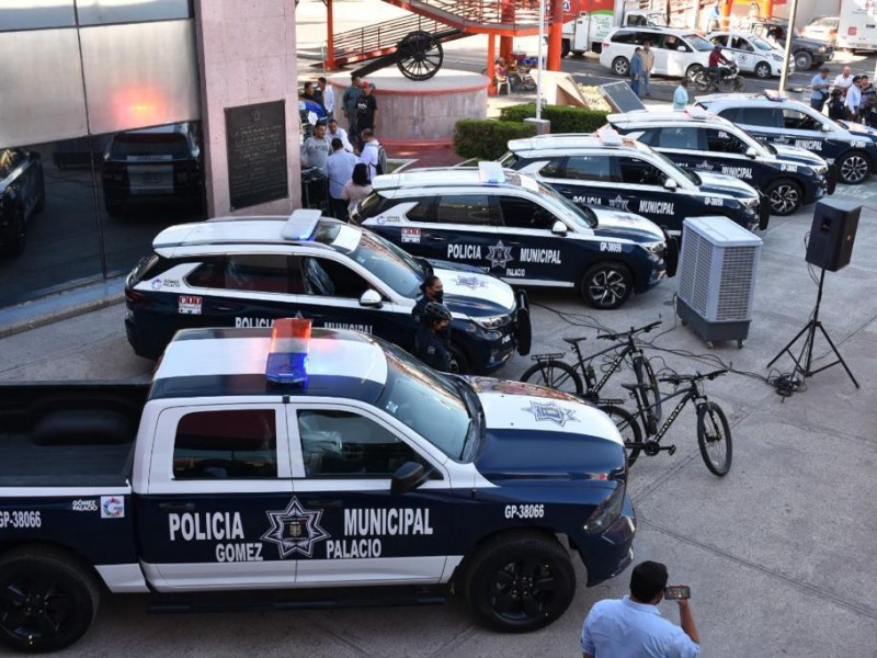 Empresarios donan patrullas para Gómez Palacio