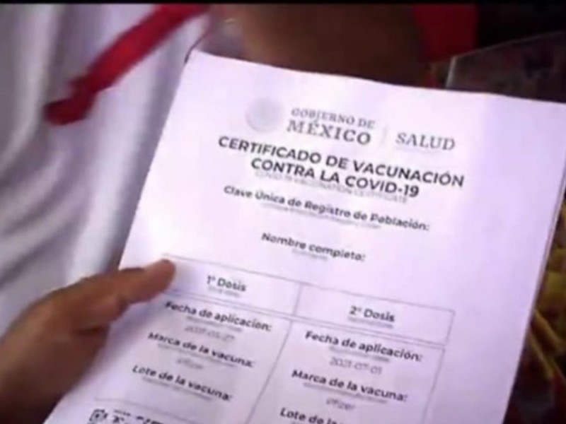 Empresas no pueden exigir el certificado de vacunación a empleados