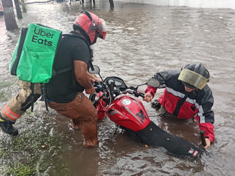 En 12 horas cae la mitad de la lluvia de todo julio